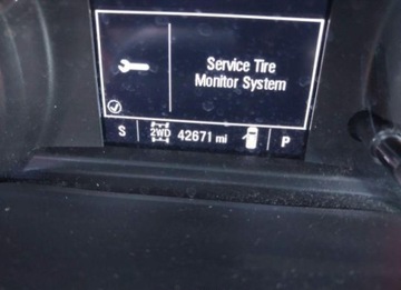 Chevrolet Silverado II 2023 Chevrolet Silverado 2023, 5.3L, 4x4, 1500 TRAIL BOSS, od ubezpieczalni 5.3, zdjęcie 11