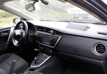 Toyota Auris II 2015 Toyota Auris Okazja 1.8 Hybryda 98KM, zdjęcie 14