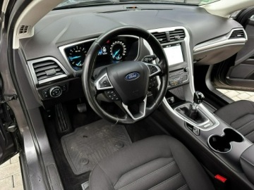 Ford Mondeo V Kombi 2.0 TDCi 150KM 2017 Ford Mondeo SW Navi, Grzane fotele Climatronic Alu, zdjęcie 7