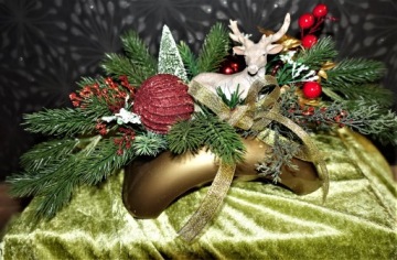 Рождественская улица для могилы CEMETERY RENEWAL безделушки