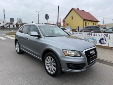 Audi Q5 I SUV 3.2 FSI 270KM 2010 Audi Q5 3.2 FSI S-TRONIC QUATTRO AUTOMAT SKORY XENONY GRZANE FOTELE PANORA, zdjęcie 3