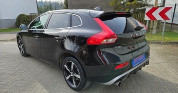 Volvo V40 II Hatchback Facelifting 1.5 T3 152KM 2019 Volvo V40 152Ps.Bezyna Automat R Design Full Led Navi Skora Alcantara 2019, zdjęcie 11
