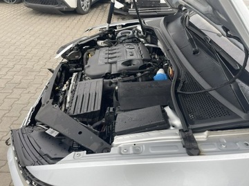 Volkswagen Passat B8 Variant 2.0 TDI BlueMotion SCR 190KM 2016 Volkswagen Passat Highline Automat Podgrzewanie, zdjęcie 11