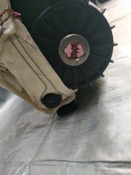 ПОДУШКА БЕЗОПАСНОСТИ ПАССАЖИРА OPEL ZAFIRA B 601854700