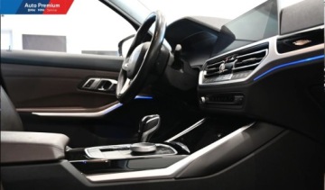 BMW Seria 3 G20-G21 Limuzyna 2.0 320d 190KM 2019 BMW Seria 3 320d xDriveFV23Hak HolowniczyLED Fog LightsModel Luxury Line, zdjęcie 15