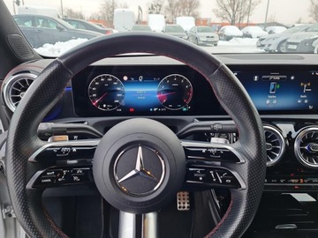 Mercedes CLA C118/X118 Coupe Facelifting 1.3 200 163KM 2023 Mercedes-Benz CLA 200 AMG / Advanced Plus / Multib, zdjęcie 9
