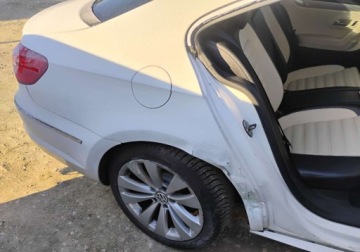 Volkswagen Passat CC 2.0 TSI 200KM 2010 Volkswagen Passat CC 2010r, 2.0 Benzyna. AUTOMAT. Uszkodzony prawy tyl. Je, zdjęcie 26