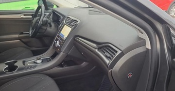 Ford Mondeo V Kombi Facelifting 2.0 EcoBlue 190KM 2019 Ford Mondeo 2.0 EcoBlue 190km A8 Titanium 2.0 Diesel 190KM, zdjęcie 26