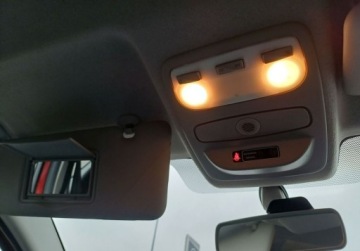 Renault Clio III Hatchback 3d Phase II 1.2 16v 75KM 2013 Renault Clio 275 1.2 16V Authentique 75KM I wl. 1.1 Benzyna 75KM, zdjęcie 17