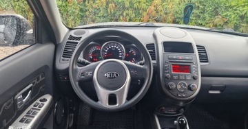 Kia Soul I Crossover Facelifting 1.6 GDI 140KM 2012 Kia Soul Wzorowy 1,6 Benzyna - Automat 1.6 Benzyna 140KM, zdjęcie 8