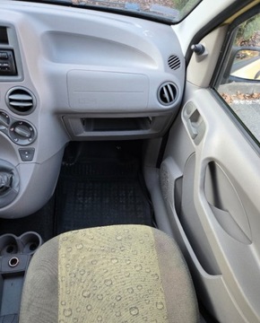 Fiat Panda II Hatchback 5d 1.1 MPI 54KM 2006 Fiat Panda Fiat Panda Klimatyzacja polisa OC i Badania do 2026 roku 1.1, zdjęcie 8