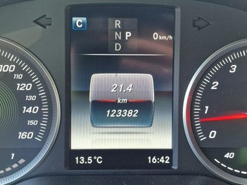 Mercedes GLC C253 Coupe 2.0 300 245KM 2017 Mercedes GLC 300 2.0Turbo 240 KM Coupe, 4-Matic,, zdjęcie 9