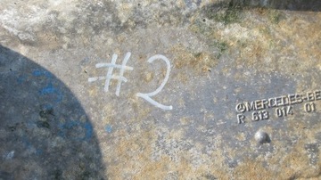 MERCEDES W211 3.2 CDI R6130140102 VANA OLEJ MOTORU