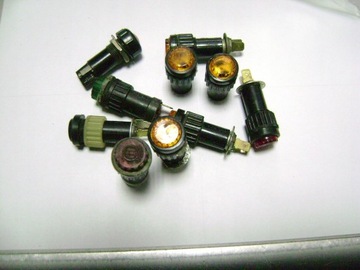 KONTROLKA pomarańczowa żółta stary typ Z WOJSKA