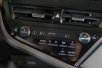 Toyota Camry IX Sedan 2.5 Hybrid Dynamic Force 218KM 2023 Toyota Camry 2.5 Hybrid Comfort CVT 2.5 Hybryda 218KM, zdjęcie 26