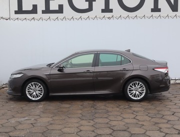 Toyota Camry IX Sedan 2.5 Hybrid Dynamic Force 218KM 2019 Toyota Camry 2.5 Hybrid, Salon Polska, Serwis ASO, zdjęcie 2