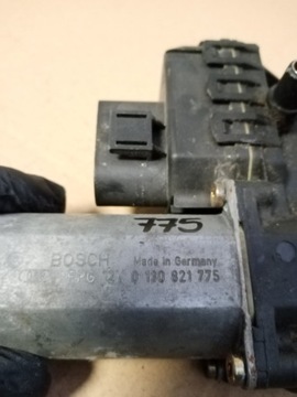 AUDI A6 C5 МОТОР СТЕКЛОПОДЪЕМНИКА ЛЕВЫЙ ПЕРЕДНИЙ 0130821775