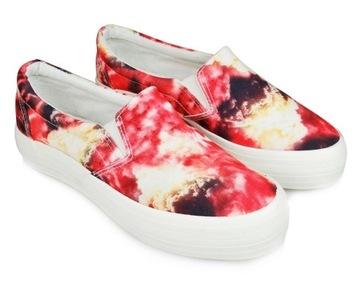 CZERWONE TENISÓWKI DAMSKIE NA PLATFORMIE SLIP ON