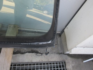 FORD MONDEO MK3 00-06 SKLO (OKNO) ČELNÍ PŘEDNÍ VYHŘÍVANÁ OHŘÍVAČ KRAKOW