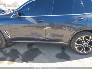 BMW X5 G05 2021 BMW X5 SDrive40I 2021 3.0l 3.0 Benzyna 335KM, zdjęcie 2