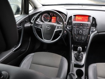 Opel Astra J Sports Tourer Facelifting 1.6 CDTI  136KM 2014 Opel Astra 1.6 CDTI, Salon Polska, Xenon, Klima, zdjęcie 6