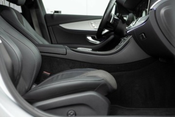 Mercedes Klasa E W213 2021 Mercedes-Benz Klasa E 2.0 Diesel 200KM, zdjęcie 29