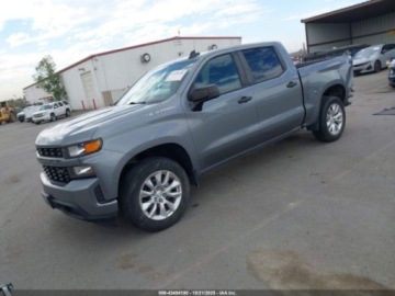 Chevrolet Silverado II 2022 Chevrolet Silverado 1500ltd short bed custom, 2022r., 2.7L 2.7 Benzyna, zdjęcie 1