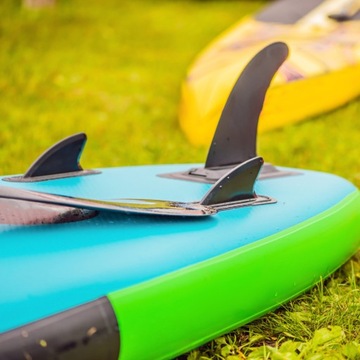 Elektryczna płetwa kajakowa do deski surfingowej