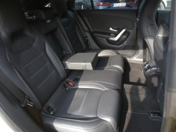 Mercedes CLA C118/X118 2023 Mercedes CLA 250e 218 AMG Night Skóra Webasto Keyles Kamera Led Carplay LKA, zdjęcie 10