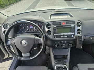 Volkswagen Tiguan I 2009 Volkswagen Tiguan 2.0 170 KM Klimatronik Napęd, zdjęcie 14