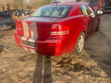 DODGE AVENGER NÁRAZNÍK ZADNÍ KOMPLETNÍ