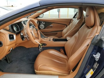 Aston Martin DB11 Coupe 4.0 V8 503KM 2019 Aston Martin DB11 2019 4.0l 4.0 Benzyna 503KM, zdjęcie 7