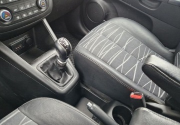 Kia Venga Mikrovan Facelifting 1,6 DOHC CVVT  125KM 2019 Kia Venga 1.6 CVVT benzyna 125 KM MT6 L Salon PL I-wszy wlasciciel LPG, zdjęcie 14