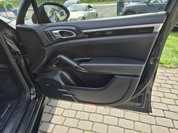 Porsche Cayenne II SUV 4.8 S V8 400KM 2011 Porsche Cayenne S Black Edition, zdjęcie 23