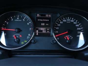 Nissan Qashqai I Crossover Facelifting  1.6 117KM 2012 Nissan Qashqai 1.6, Klima, Klimatronic, Tempomat, zdjęcie 10