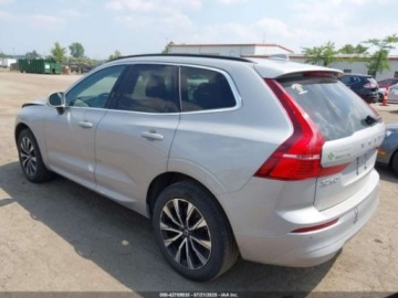 Volvo XC60 II 2023 Volvo XC 60 2023r., 4x4, 2.0L 2.0 Hybryda 247KM, zdjęcie 2