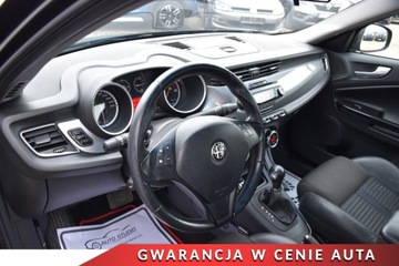 Alfa Romeo Giulietta Nuova II Hatchback 5d 2.0 JTD 16v 170KM 2013 Alfa Romeo Giulietta 2.0-170KMAutomat Pol-Skora Klimatronic LED Parktronic, zdjęcie 9