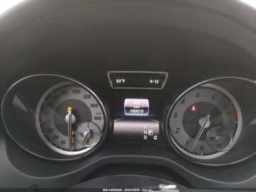 Mercedes CLA C117 2016 Mercedes-Benz CLA 250 2016 2.0 Benzyna 208KM, zdjęcie 10
