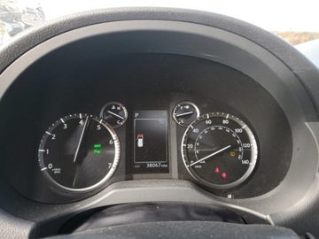 Lexus GX 2020 Lexus GX 460 Premium 2020 4.6L 4.6 Benzyna 301KM, zdjęcie 9