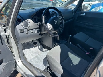Mitsubishi Colt VI Hatchback 1.3 i 16V CZ3 95KM 2009 mitsubishi colt 1,3 intense -Automatic, zdjęcie 7