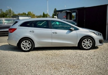Kia Ceed II Kombi Facelifting 1.6 GDI 135KM 2016 Kia Ceed 1.6 benzyna 135KM PDC Led grzane fotele climatronic 2 stref serwis, zdjęcie 12