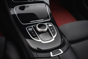 Mercedes Klasa E W213 2018 Mercedes E E 200 d, Automat, Skóra, Navi, Klima, zdjęcie 17