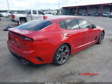 Kia Stinger Liftback 3.3 T-GDi 366KM 2018 Kia Stinger 2018 r., 3.3 L GT1 AWD 3.3 Benzyna 365KM, zdjęcie 5