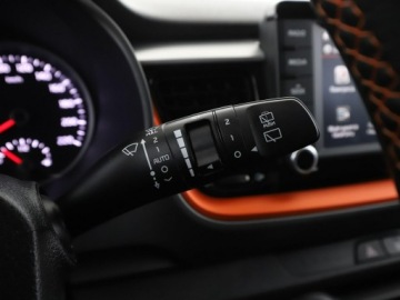 Kia Stonic I Crossover 1.0 T-GDI 120KM 2017 Kia Stonic Niski przebieg Historia serwisowa Navi, zdjęcie 32