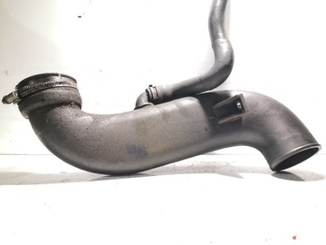 Трубка воздухозаборника Opel Vectra C 1.9 CDTI 8V Z19DT 55352724