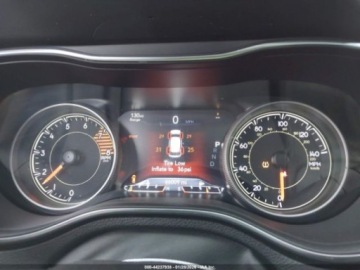 Jeep Cherokee V 2019 Jeep Cherokee Trailhawk Elita 2019 3.2 Benzyna 271KM, zdjęcie 10