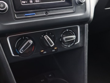 Volkswagen Polo V Hatchback 3d Facelifting 1.2 TSI BlueMotion Technology 90KM 2017 VW Polo 1.2 TSI, Salon Polska, 1. Właściciel, zdjęcie 15