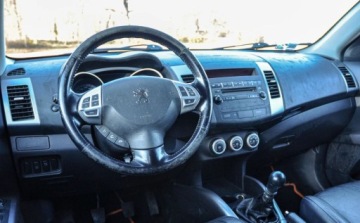 Peugeot 4007 2008 Peugeot 4007 2,2HDI 7-osobowy Skory Bezwypadkowy 2.2 Diesel 156KM, zdjęcie 8