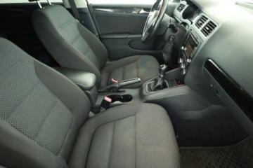 Volkswagen Jetta VI Sedan 1.4 TSI 122KM 2012 VW Jetta 1.4 TSI, 1. Właściciel, Klima, zdjęcie 6