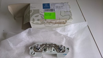 MERCEDES BENZÍN W211 OE VLOŽKA SVĚTLA ZADNÍ KONTAKTY A2118200777